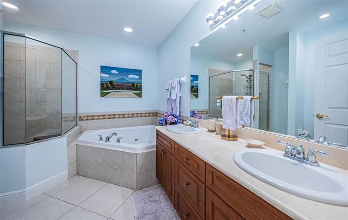 Image No.26-3 Bed Townhouse for sale