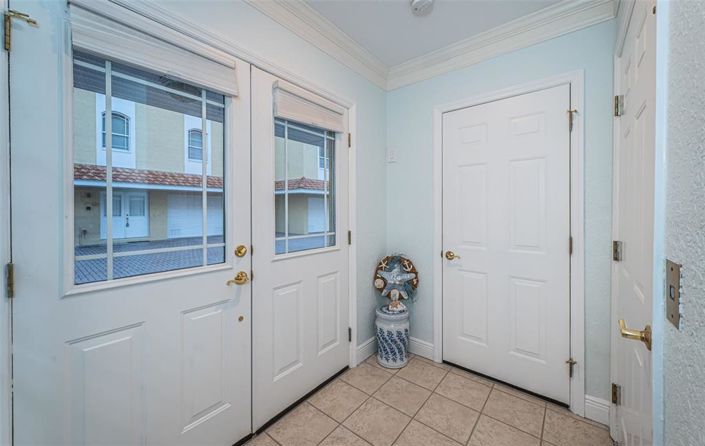 Image No.5-3 Bed Townhouse for sale