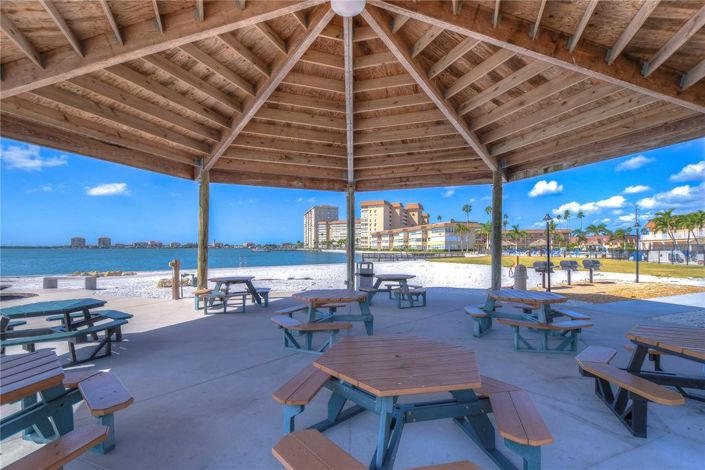 Image No.24-2 Bed Property for sale