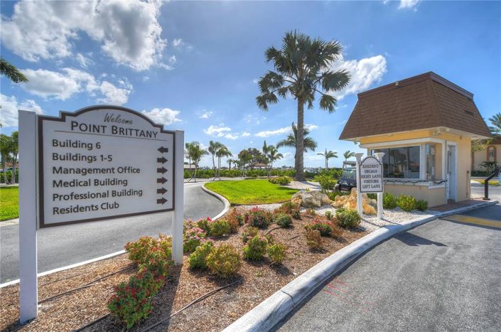 Image No.36-2 Bed Property for sale