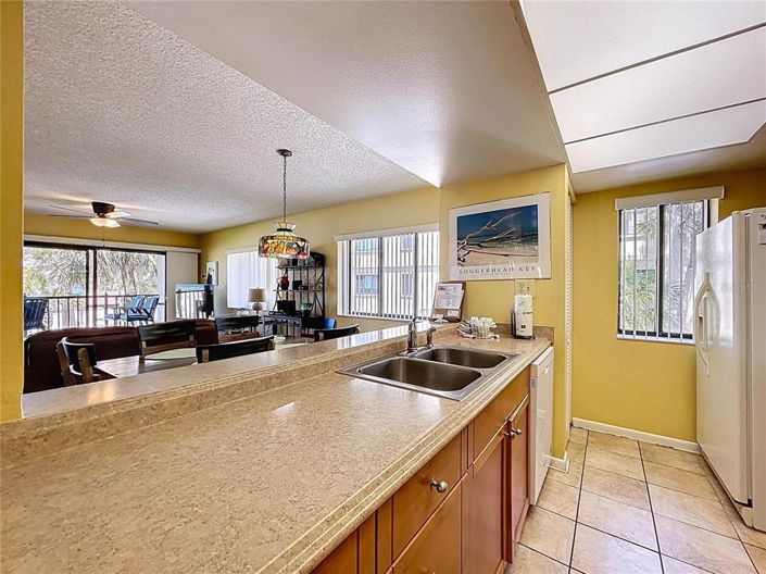 Image No.26-2 Bed Property for sale