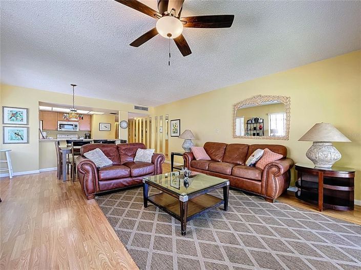 Image No.31-2 Bed Property for sale