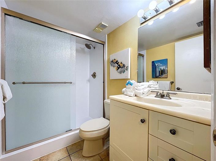 Image No.38-2 Bed Property for sale