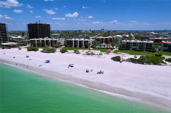 Image No.54-2 Bed Property for sale