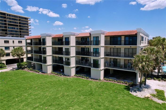 Image No.8-2 Bed Property for sale