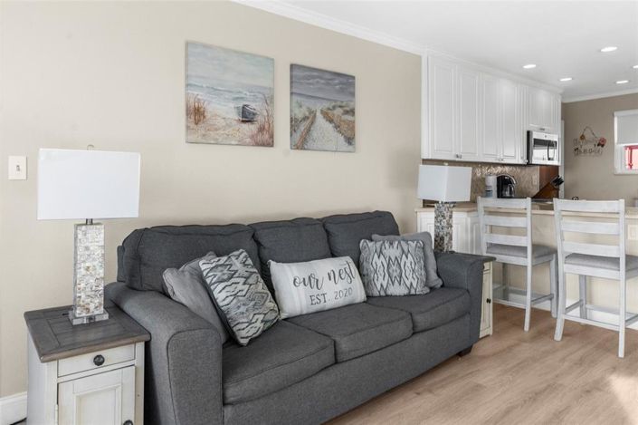 Image No.16-2 Bed Property for sale