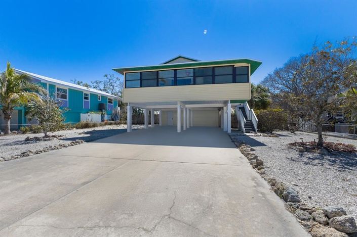 Image No.2-3 Bed Property for sale