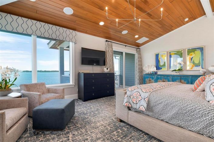 Image No.52-7 Bed Property for sale