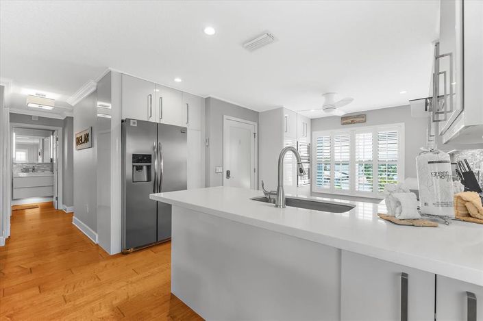 Image No.11-4 Bed Property for sale