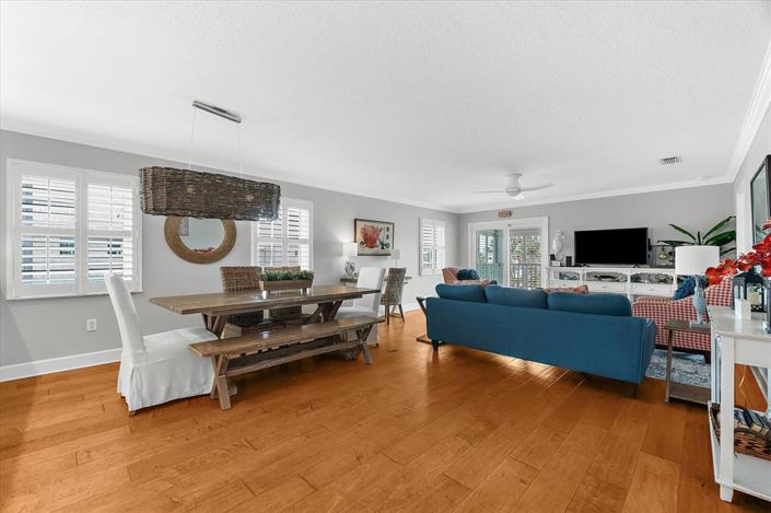 Image No.21-4 Bed Property for sale