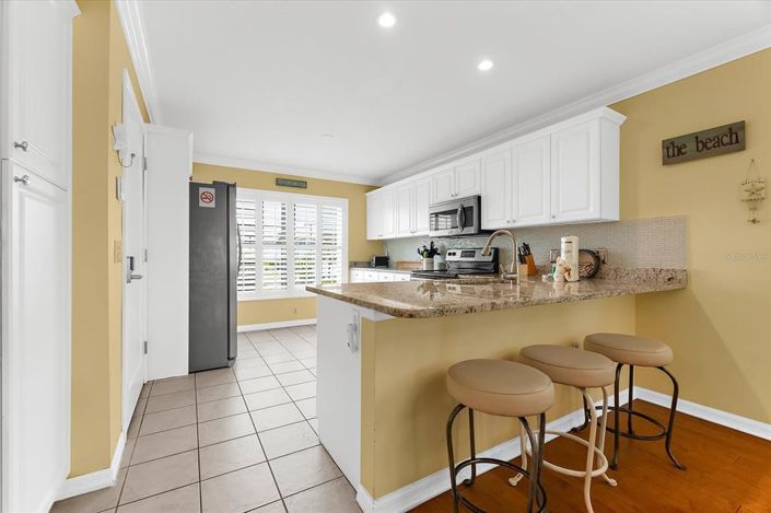 Image No.43-4 Bed Property for sale