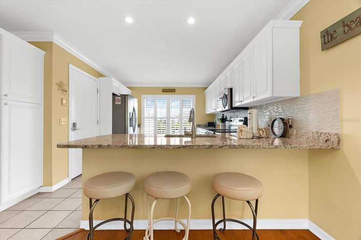 Image No.44-4 Bed Property for sale