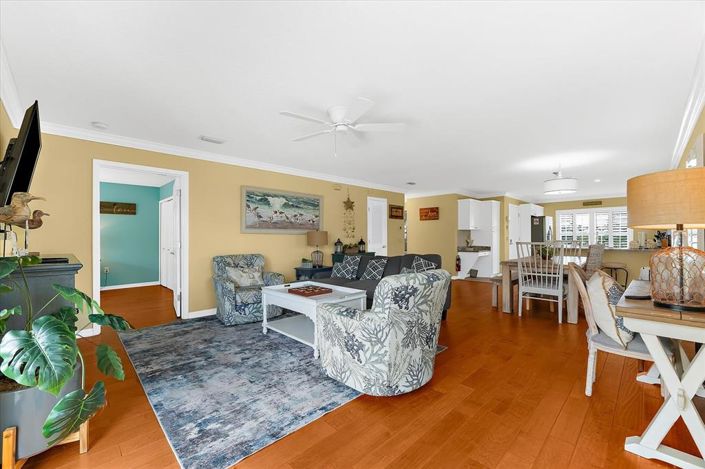 Image No.52-4 Bed Property for sale