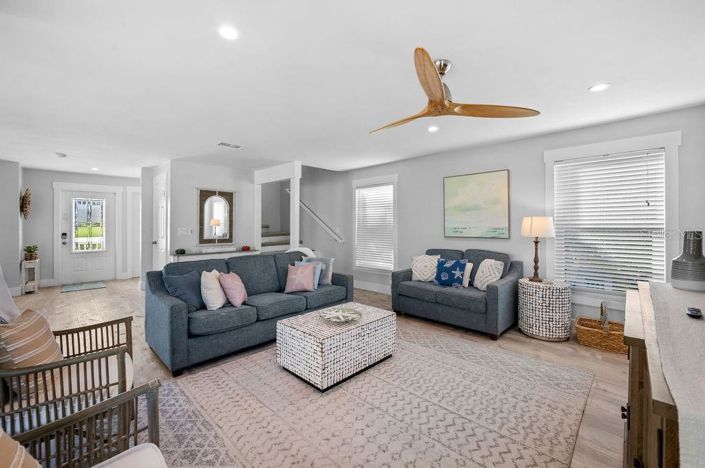 Image No.14-3 Bed Property for sale