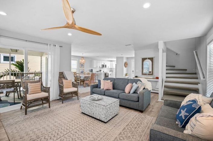 Image No.15-3 Bed Property for sale