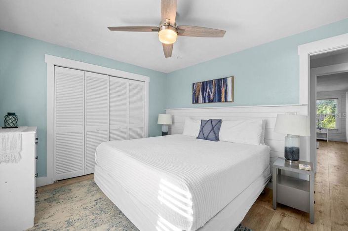 Image No.23-3 Bed Property for sale