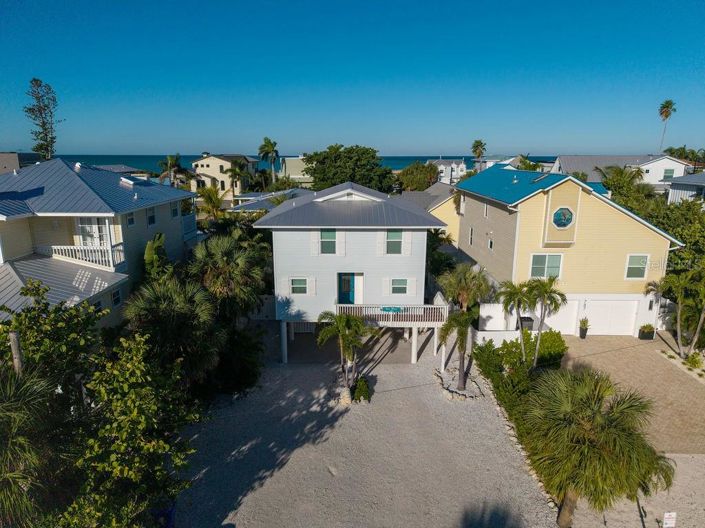 Image No.3-3 Bed Property for sale