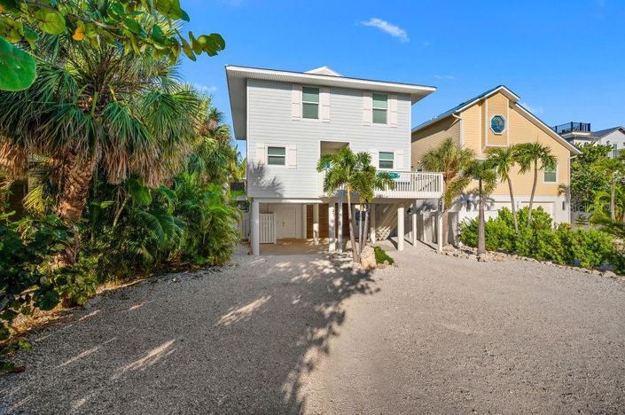 Image No.30-3 Bed Property for sale