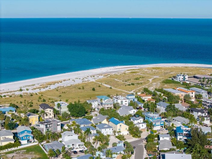 Image No.37-3 Bed Property for sale