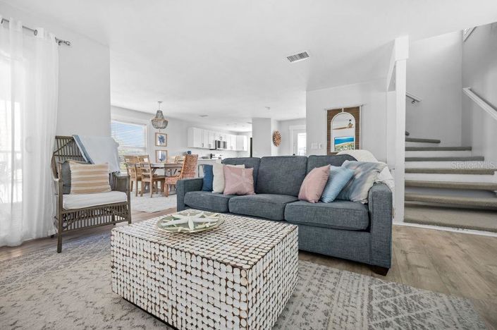 Image No.9-3 Bed Property for sale