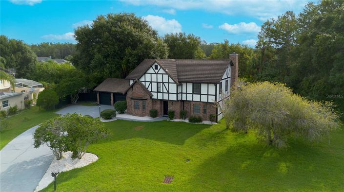 Image No.7-6 Bed Property for sale