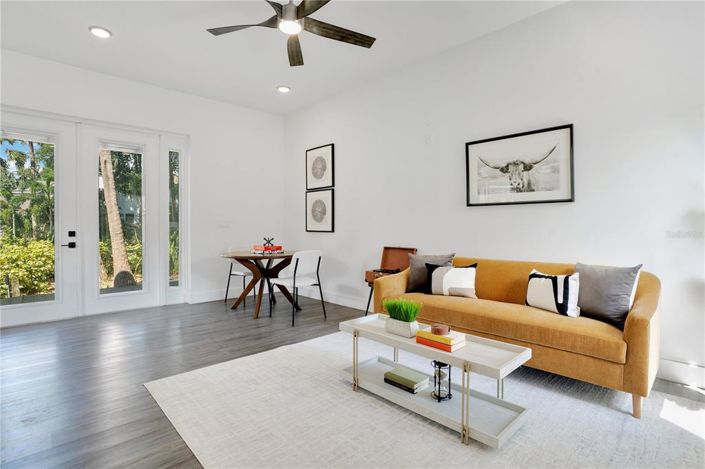 Image No.29-5 Bed Property for sale