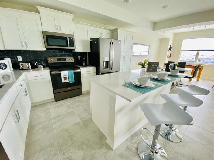 Image No.6-2 Bed Property for sale