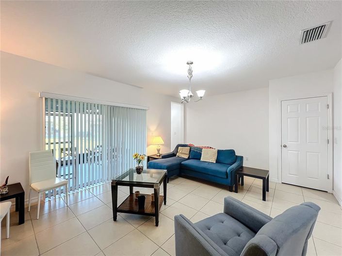 Image No.15-3 Bed Townhouse for sale