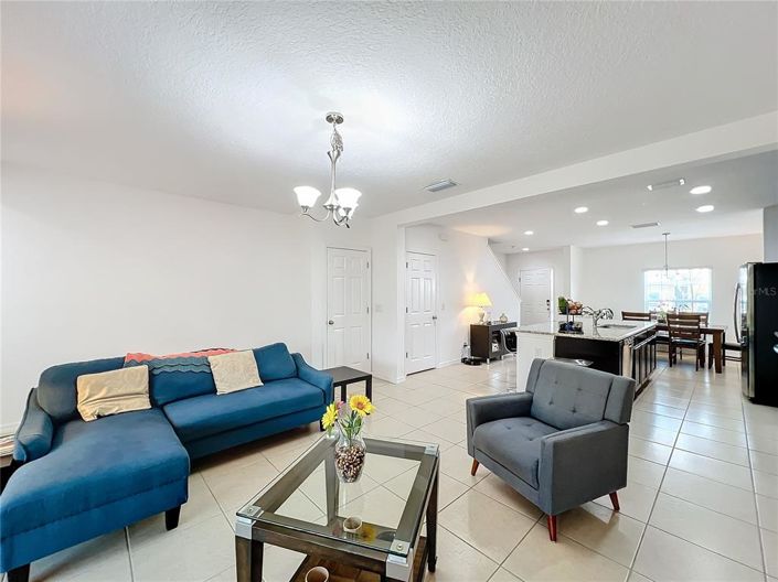 Image No.16-3 Bed Townhouse for sale