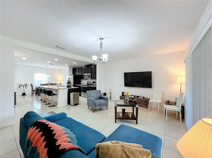 Image No.17-3 Bed Townhouse for sale