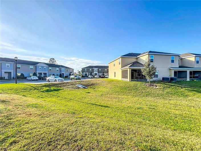 Image No.36-3 Bed Townhouse for sale