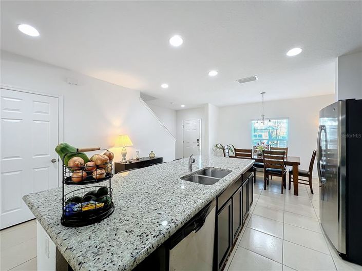 Image No.9-3 Bed Townhouse for sale