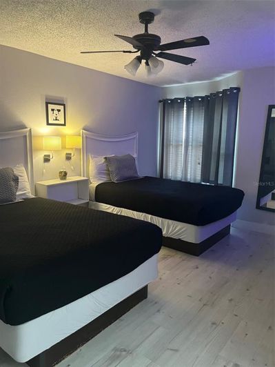 Image No.11-2 Bed Property for sale