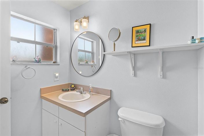 Image No.28-3 Bed Townhouse for sale