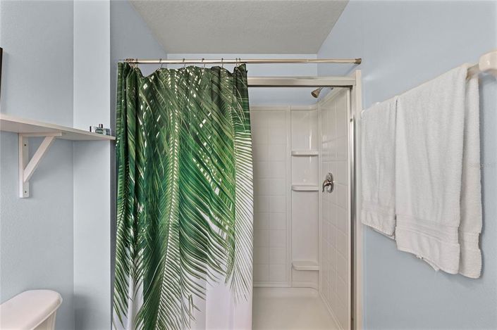 Image No.29-3 Bed Townhouse for sale