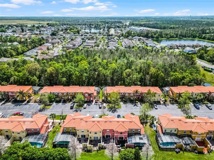 Image No.41-3 Bed Townhouse for sale