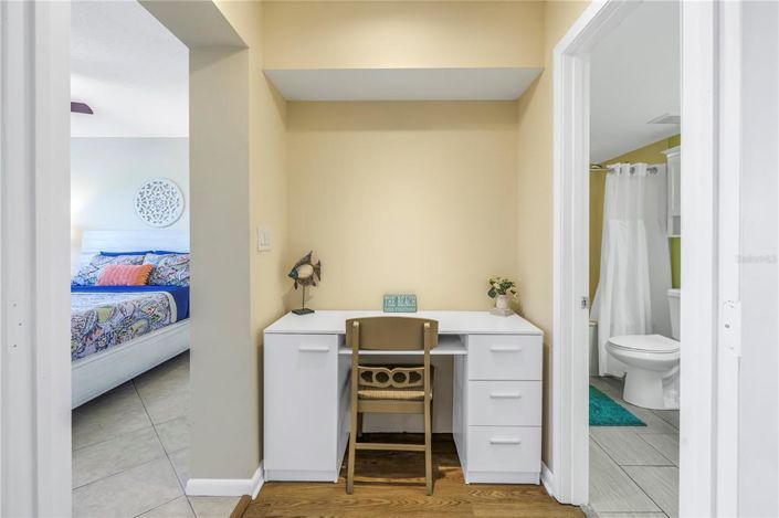 Image No.15-2 Bed Property for sale