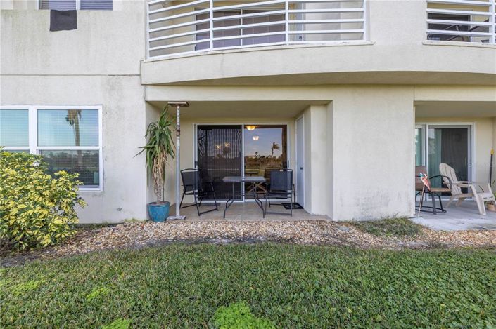 Image No.26-2 Bed Property for sale