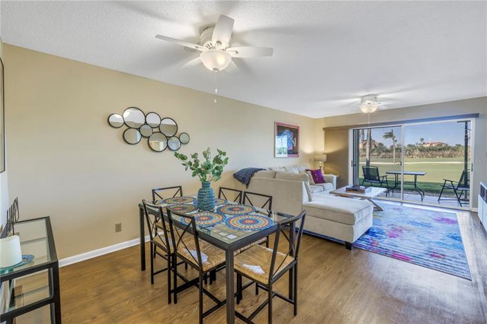 Image No.9-2 Bed Property for sale