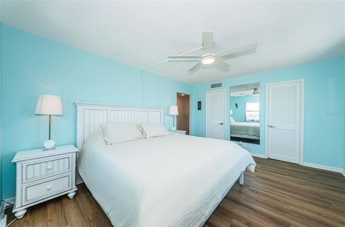 Image No.19-2 Bed Property for sale