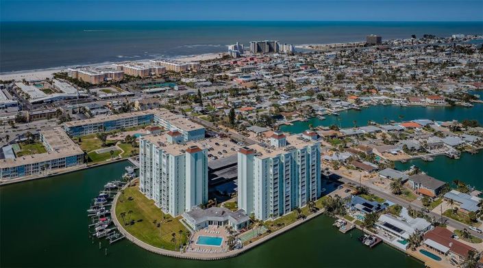 Image No.37-2 Bed Property for sale