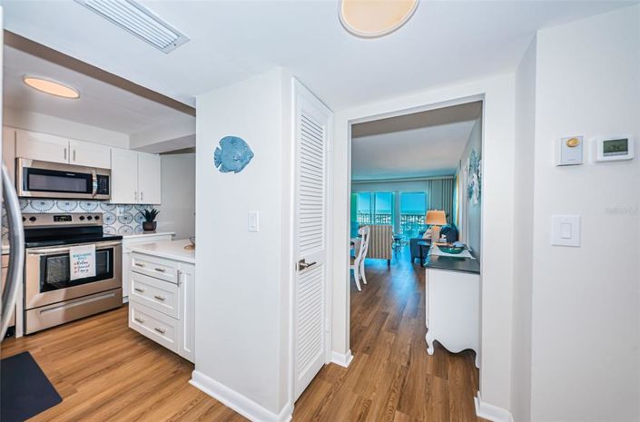 Image No.4-2 Bed Property for sale