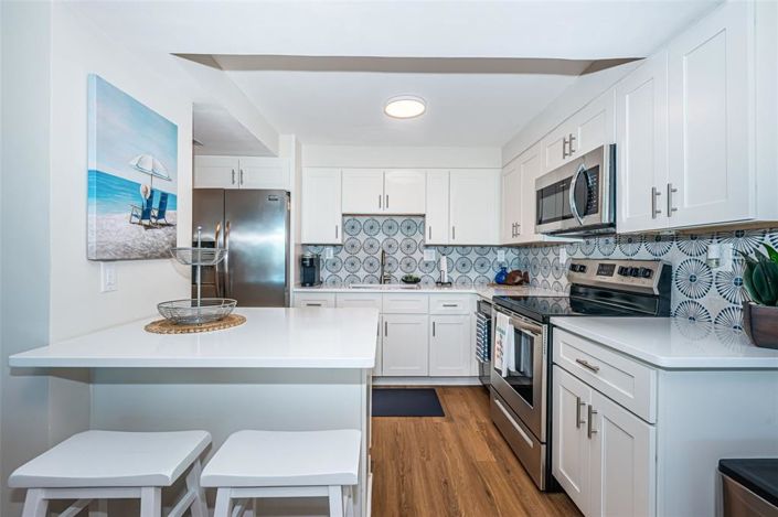 Image No.6-2 Bed Property for sale