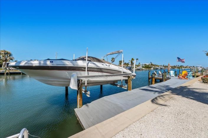 Image No.37-3 Bed Property for sale