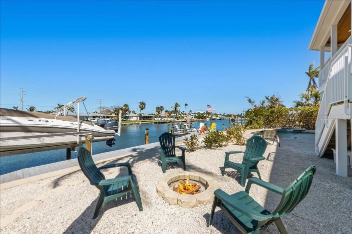 Image No.38-3 Bed Property for sale