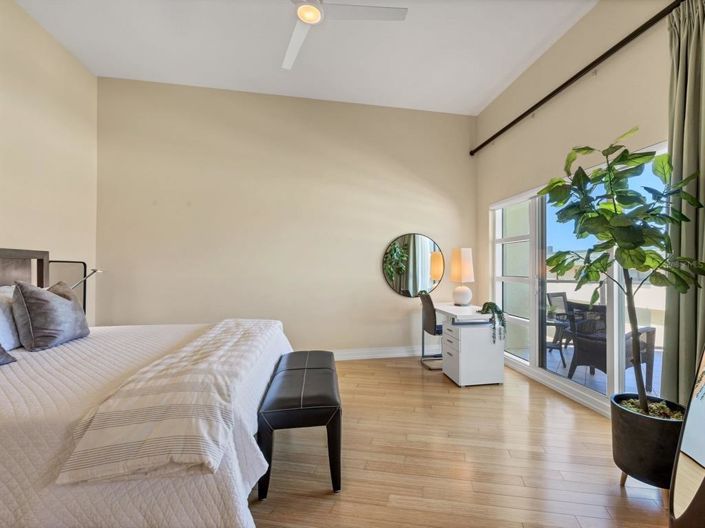 Image No.19-3 Bed Property for sale