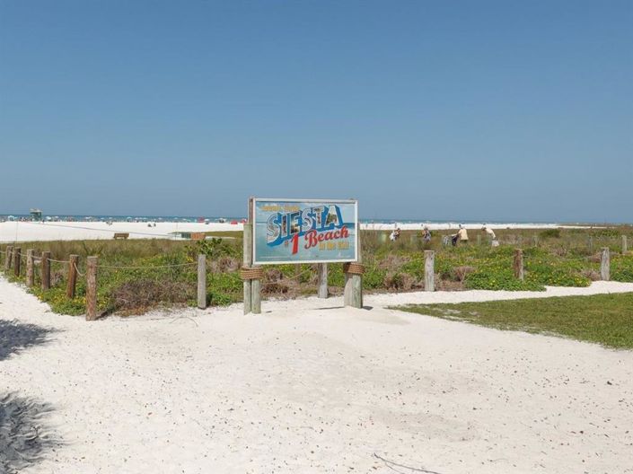 Image No.54-3 Bed Property for sale