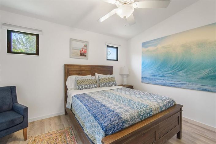 Image No.21-4 Bed Property for sale