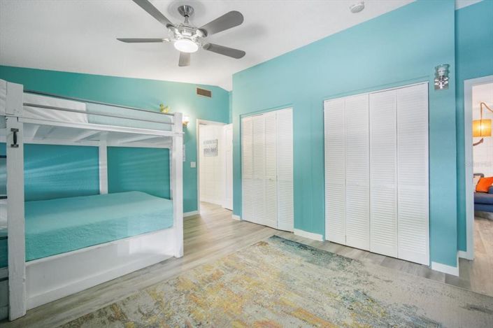 Image No.26-4 Bed Property for sale