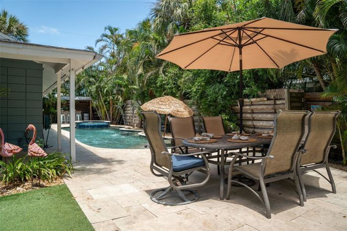 Image No.41-4 Bed Property for sale